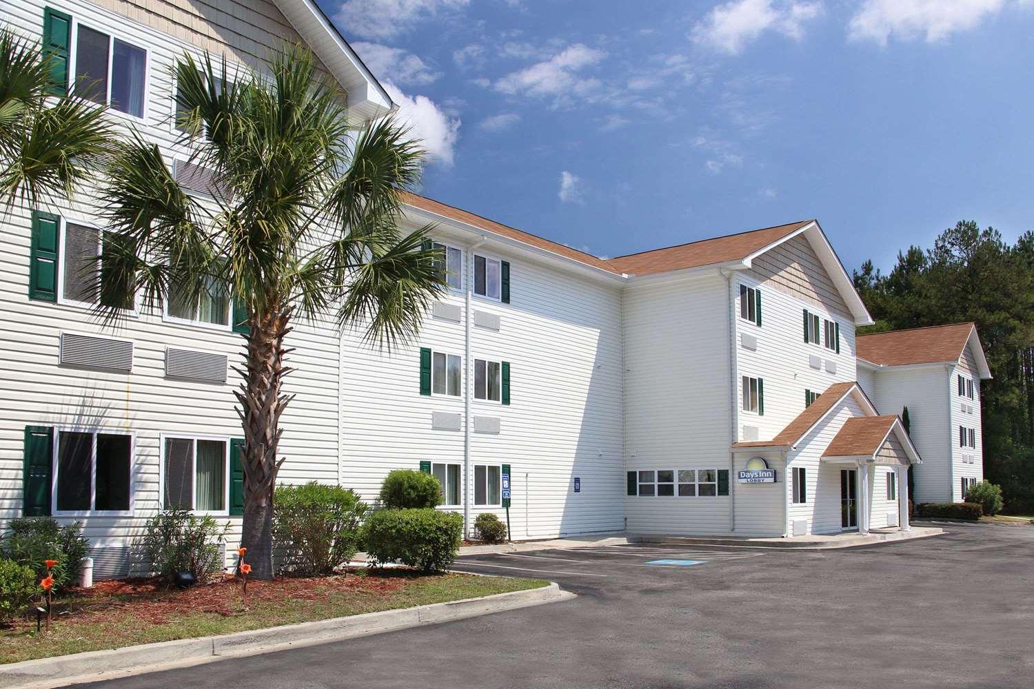 Red Roof Inn I-95 North Brunswick Дариен Экстерьер фото